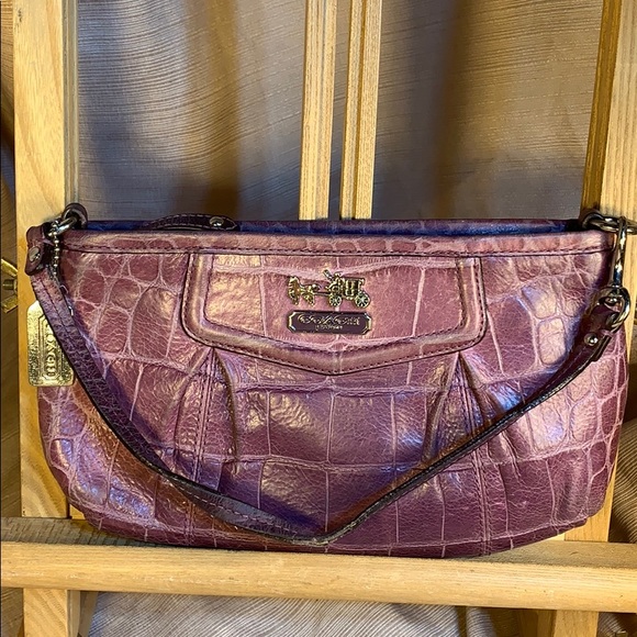 Coach leather mini bag w/detachable handle sturdy - Picture 1 of 16